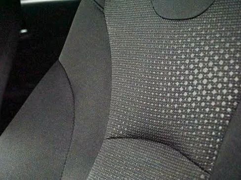 Certified 2021 Toyota Prius LE w/ Carpet Mat Package (TMS) image 26