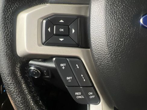 Used 2016 Ford F150 Lariat w/ Equipment Group 502A Luxury AWD/4WD image 15