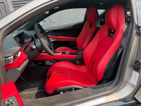 Used 2025 Lotus Emira RWD image 5