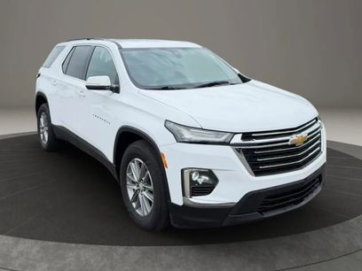Used 2022 Chevrolet Traverse LT