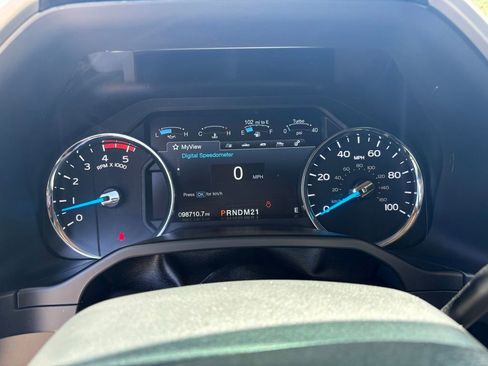 Used 2017 Ford F250 Lariat w/ Chrome Package AWD/4WD image 15