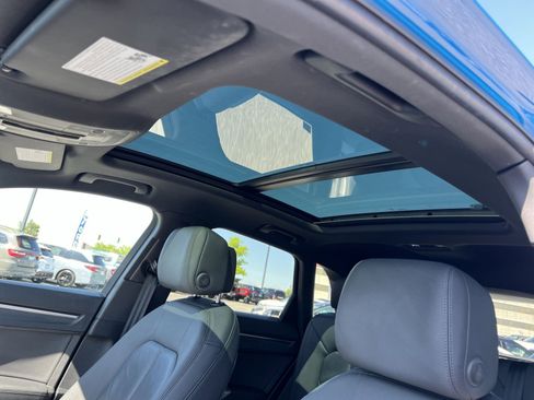 Used 2020 Audi Q3 2.0T Premium Plus AWD/4WD image 31