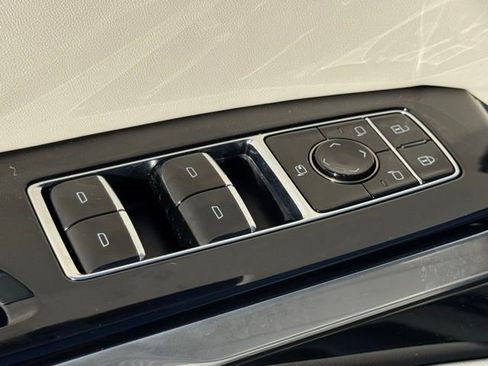 New 2025 Cadillac Escalade Sport Platinum w/ LPO, ONYX Package image 19