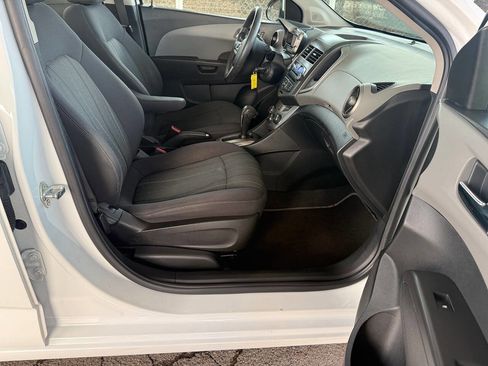 Used 2014 Chevrolet Sonic LT FWD image 14
