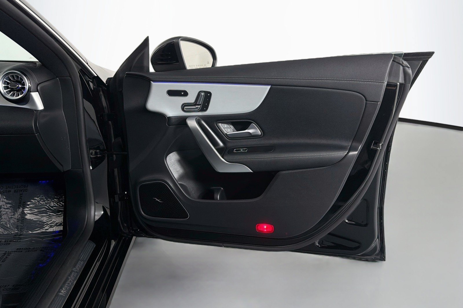 Certified 2023 Mercedes-Benz CLA 250 image 27