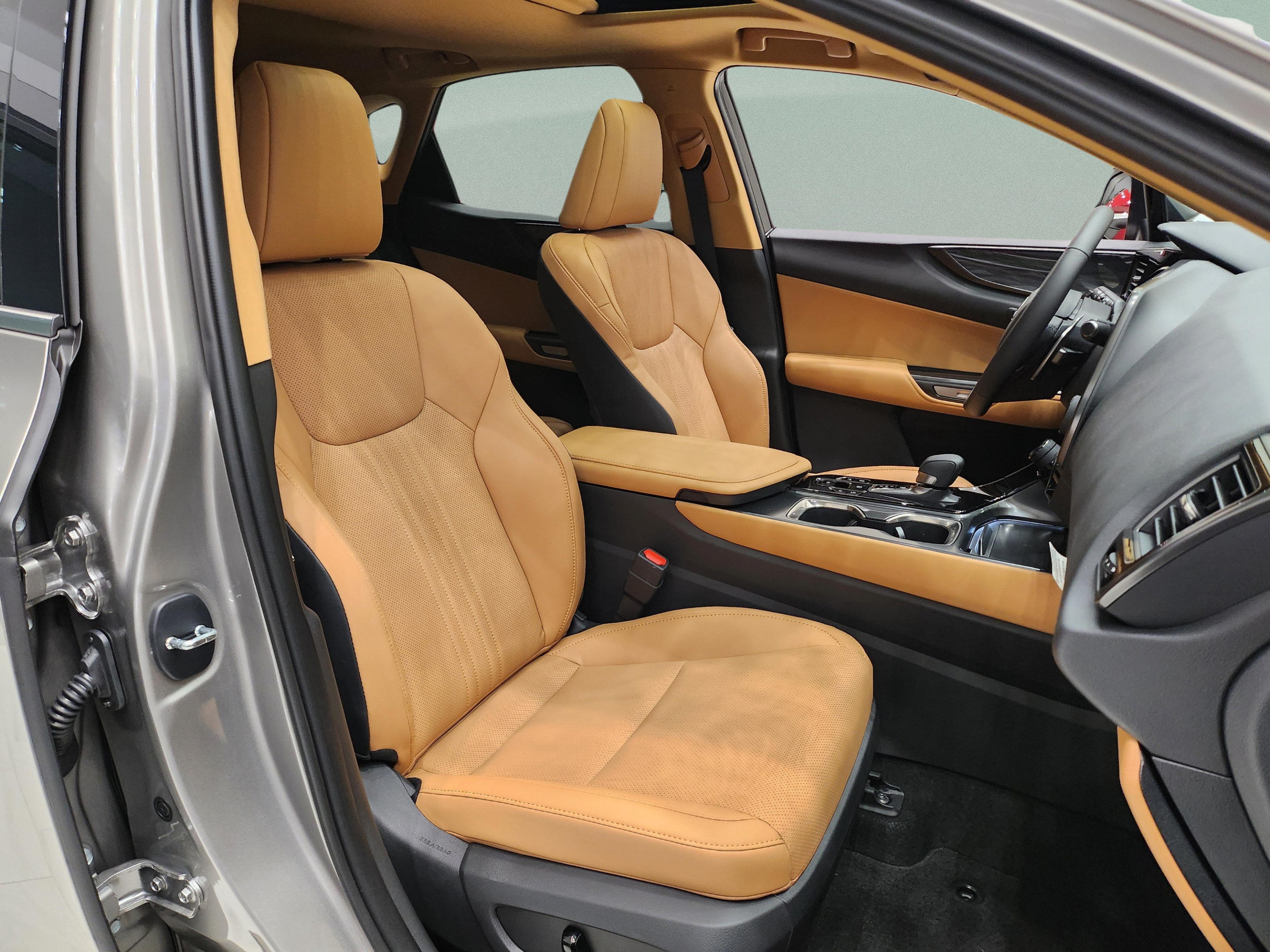 Certified 2026 Lexus NX 350 AWD w/ Accessory Package (Z1) image 29