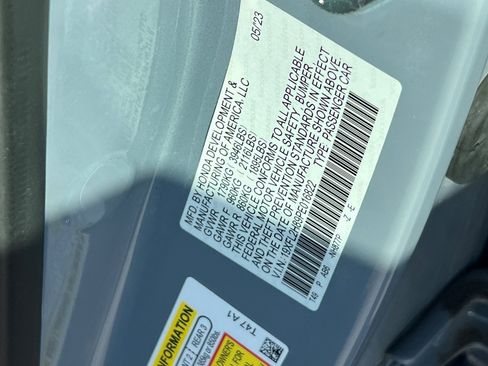 Used 2023 Honda Civic Sport image 32