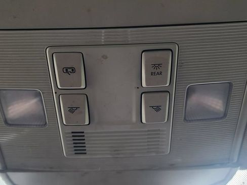 Used 2025 Volkswagen Jetta S FWD image 31