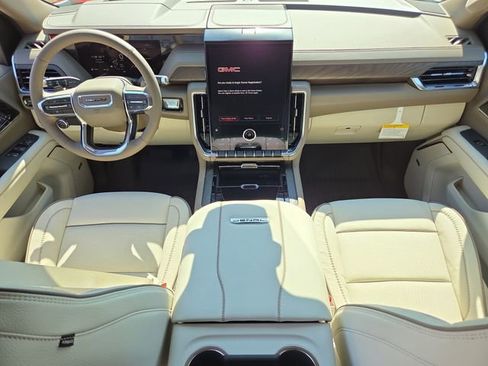 New 2026 GMC Yukon XL Denali w/ LPO, Floor Liner Package image 14