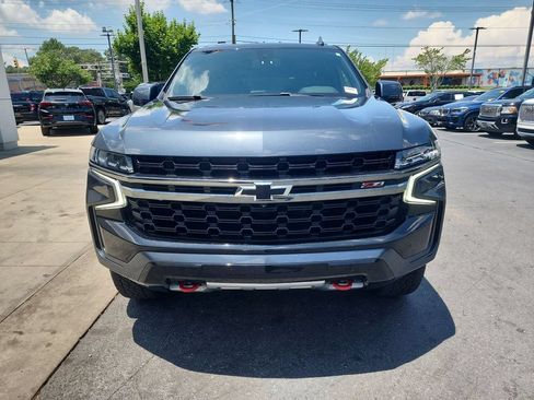 Certified 2021 Chevrolet Tahoe Z71 w/ Z71 Signature Package AWD/4WD image 3