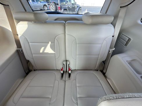 Used 2020 GMC Acadia Denali w/ Technology Package FWD image 35