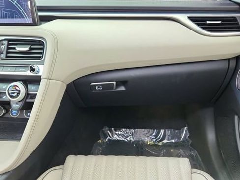 Used 2023 Genesis G70 2.0T w/ Sport Prestige Package image 37