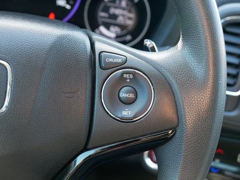 Used 2016 Honda HR-V EX image 30