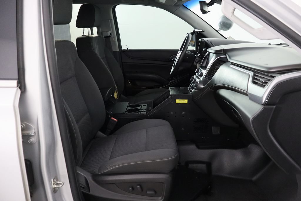 Used 2019 Chevrolet Tahoe 2WD w/ Enhanced Driver Alert Package image 11