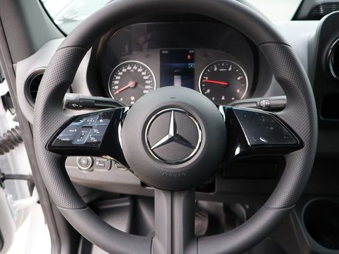 New 2026 Mercedes-Benz Sprinter 2500 image 34