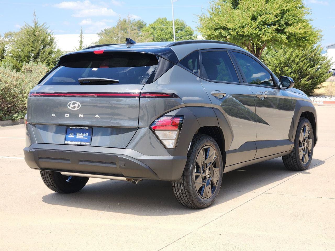 New 2027 Hyundai Kona SEL Sport FWD image 4