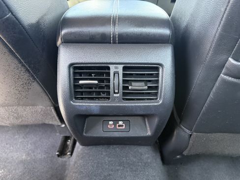 Used 2023 Nissan Altima 2.5 SL FWD image 14