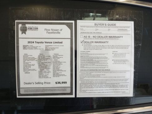 Used 2024 Toyota Venza Limited image 37