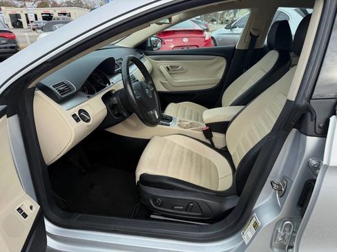 Used 2012 Volkswagen CC Sport FWD image 11