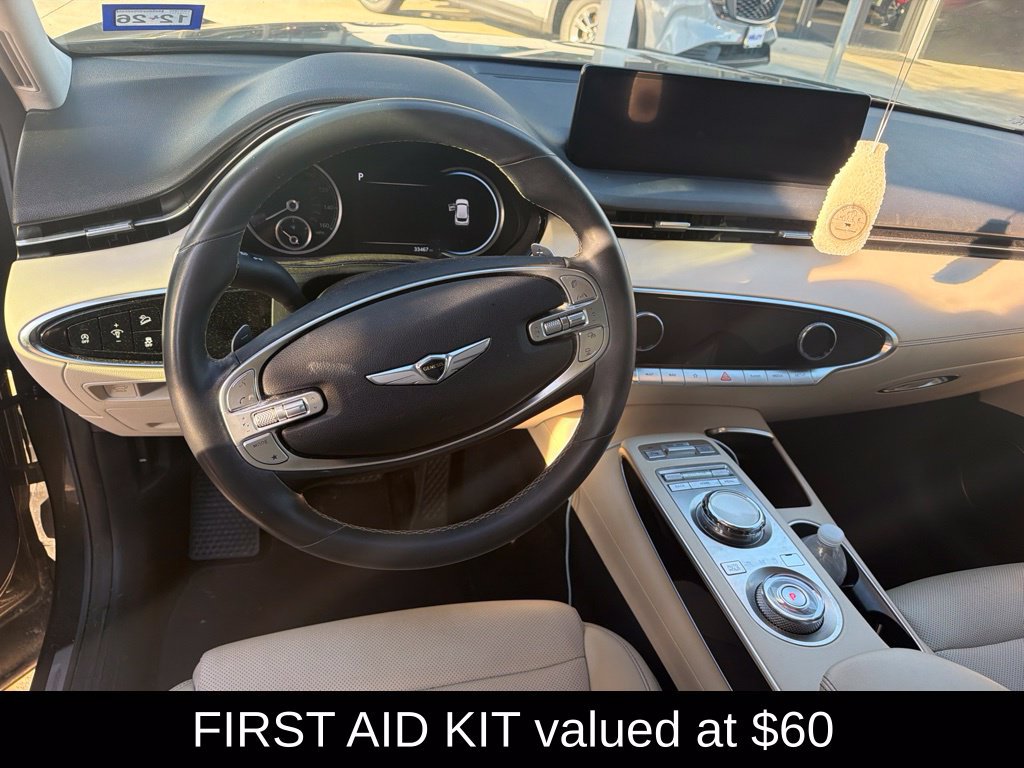 Used 2025 Genesis GV70 2.5T AWD/4WD image 7