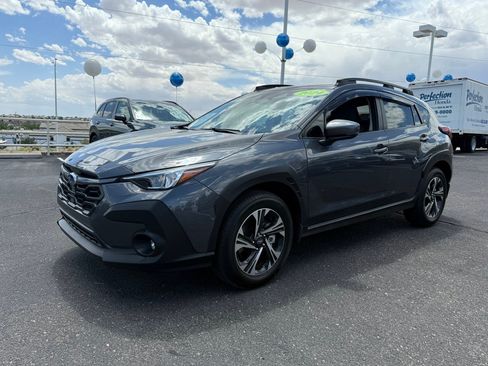 Used 2024 Subaru Crosstrek 2.0i Premium AWD/4WD image 9