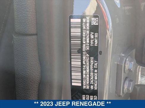 Used 2023 Jeep Renegade Latitude image 24