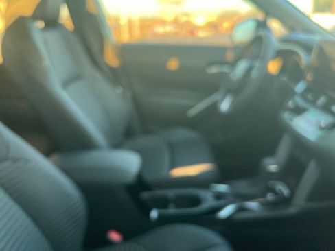 Used 2025 Toyota Corolla Cross AWD Hybrid image 12