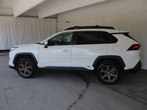 Used 2023 Toyota RAV4 AWD Hybrid image 24