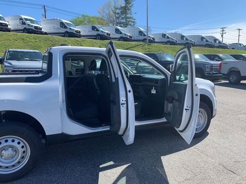 New 2026 Ford Maverick XL image 11