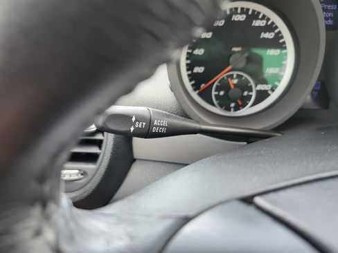 Used 2006 Mercedes-Benz SLK 55 AMG image 33