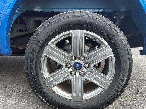 Used 2019 Ford F150 XLT w/ Equipment Group 302A Luxury image 10