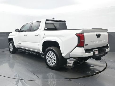 Used 2025 Toyota Tacoma SR5 RWD image 3