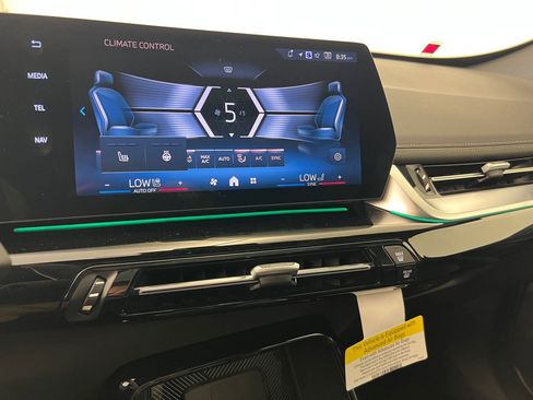 Used 2025 BMW X1 xDrive28i w/ Convenience Package AWD/4WD image 29