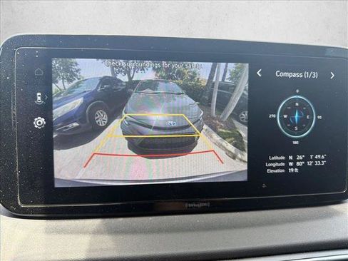 Used 2023 Hyundai Santa Fe SEL FWD image 14