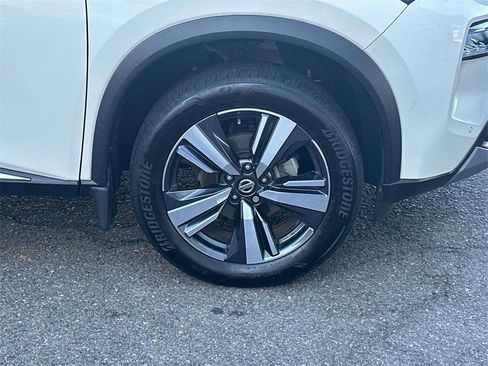 Certified 2021 Nissan Rogue SL w/ Premium Package image 7