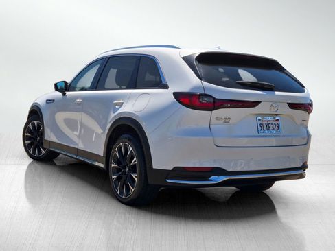 Certified 2024 MAZDA CX-90 Plug-In Hybrid w/ Premium Pkg AWD/4WD image 9