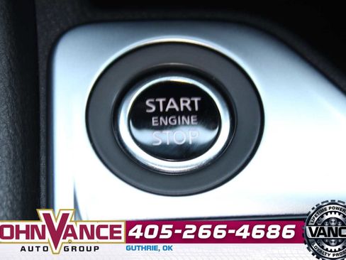 Used 2025 Nissan Sentra SV FWD image 33