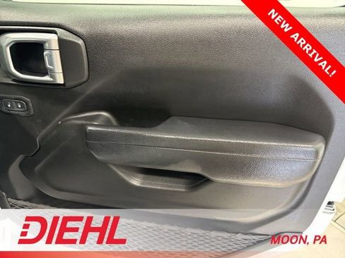 Used 2021 Jeep Wrangler Unlimited Sport image 13