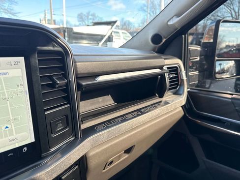 Used 2025 Ford F350 Platinum w/ Platinum Plus Package image 50