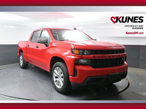 Used 2019 Chevrolet Silverado 1500 Custom w/ Infotainment Package AWD/4WD image 1