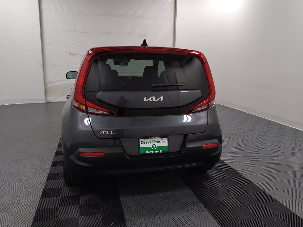 Used 2022 Kia Soul LX FWD image 6
