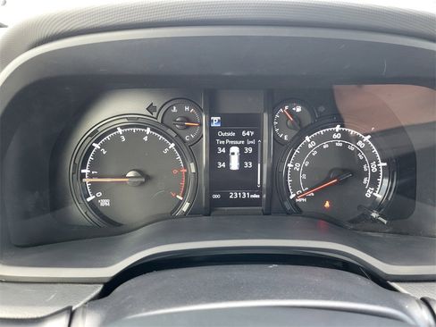 Used 2024 Toyota 4Runner SR5 image 12