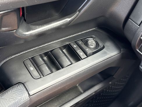 Used 2024 Toyota Tacoma SR image 16