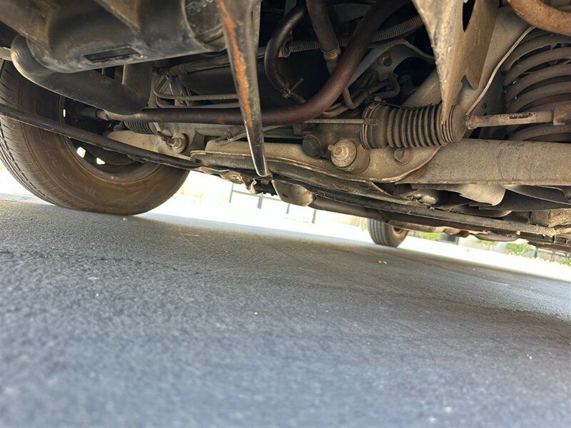 Used 1988 Ford Mustang LX RWD image 30