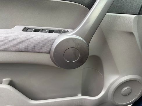 Used 2009 Honda CR-V LX image 11