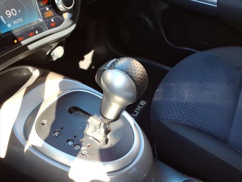 Used 2011 Nissan Juke SV image 21