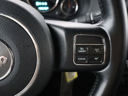 Used 2017 Jeep Wrangler Sport image 22