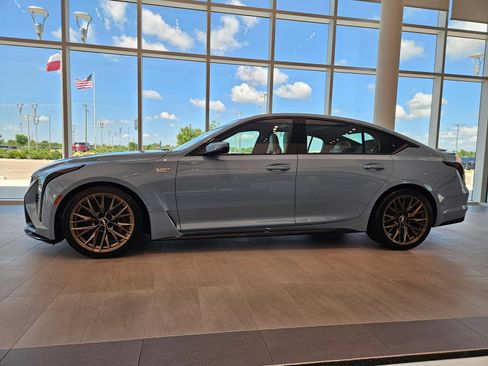 New 2026 Cadillac CT5 V Blackwing RWD image 3