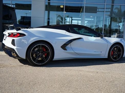 Used 2022 Chevrolet Corvette Stingray w/ Z51 Performance Package image 17