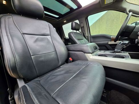 Used 2017 Ford F150 Lariat w/ Equipment Group 502A Luxury image 15